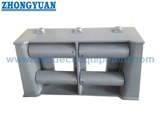 Yukarı rulonlu yedi rulonlu evrensel fairlead. CB 3062 D tipi gemi demirleme ve çekme için.