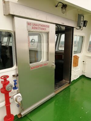 Ses Geçirmez Paslanmaz Çelik Köprü Wheelhouse Sürgülü Kapı Deniz Donanımı